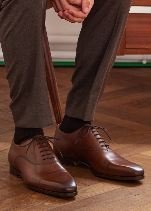 How To Choose Between Black And Brown Shoes?